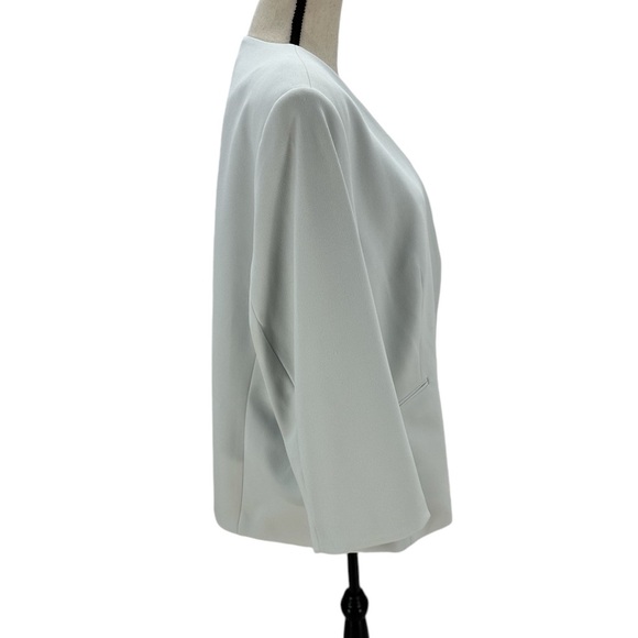 Calvin Klein Long Sleeve Collarless Suit Jacket - Cream - size 22W - Picture 3 of 10